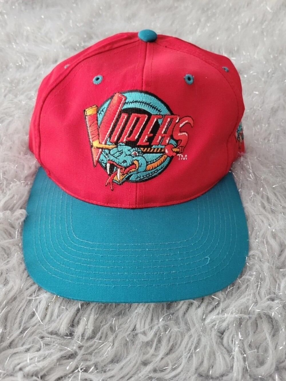 Vintage 90s Detriot Vipers IHL Hockey Snapback Hat Baseball Cap GCC Red Teal
